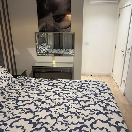 Waterfront Penthouse 17th Last Floor Apartman Belgrád