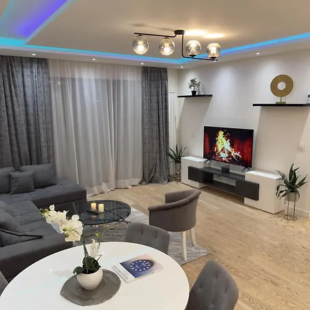 Waterfront Penthouse 17th Last Floor Apartman